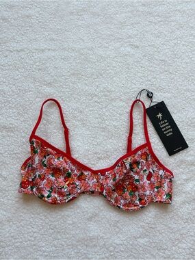 NWT Blackbough Swim Fiona Bikini Top